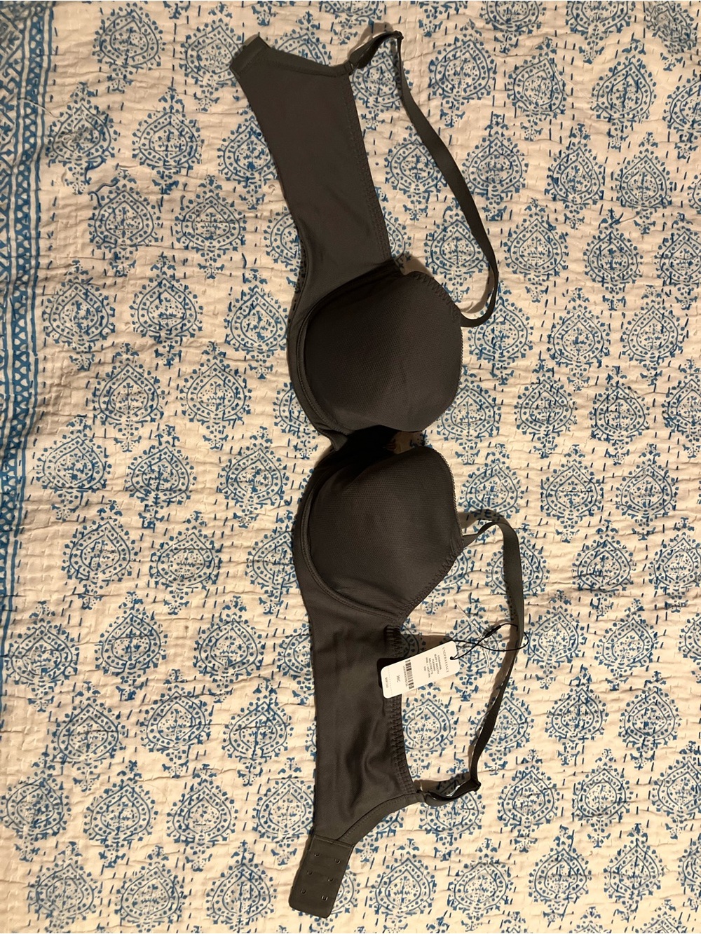 Smooth Molded Underwire Bra in Charcoal Gray